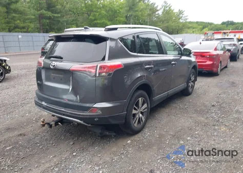 2017 Toyota Rav4 Xle z USA, uszkodzony, nr VIN JTMRFREV9HJ703746